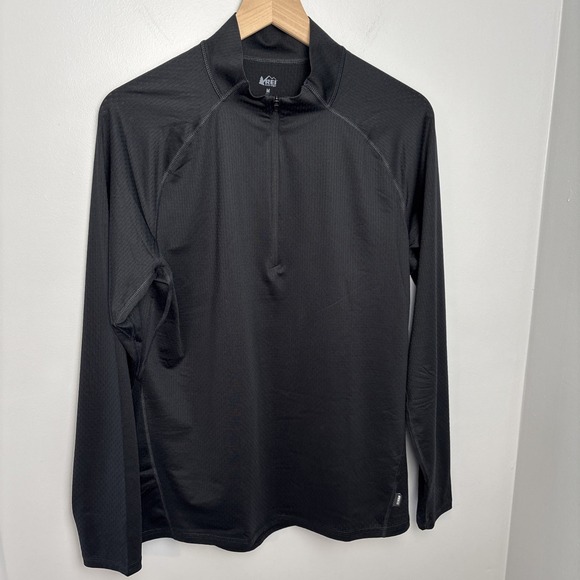 REI Co-op‎ Men's M Lightweight Base Layer Half Zip Top Black - Picture 1 of 9